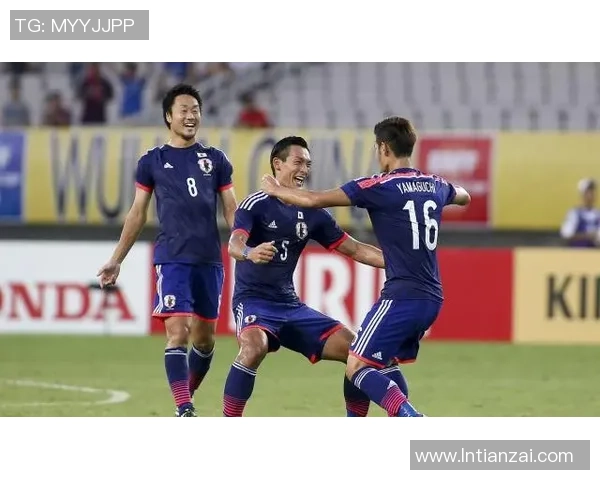 南京足球队以65分稳居世锦赛积分榜首位，展现强劲实力与竞争优势